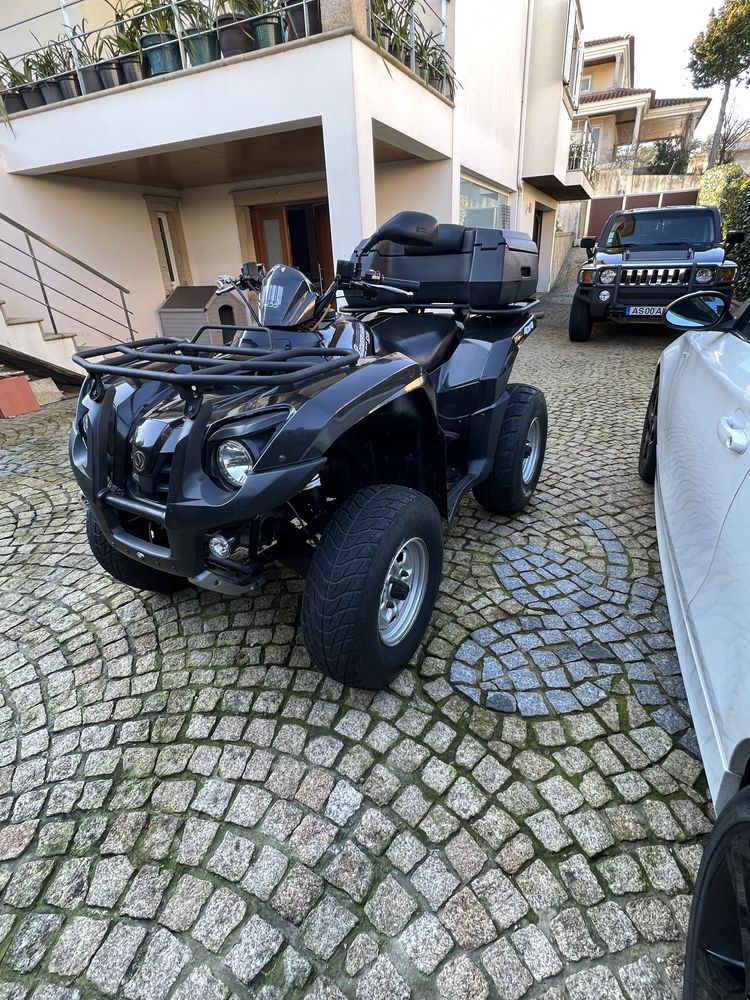 Moto 4x4 Sym Quadraider 600