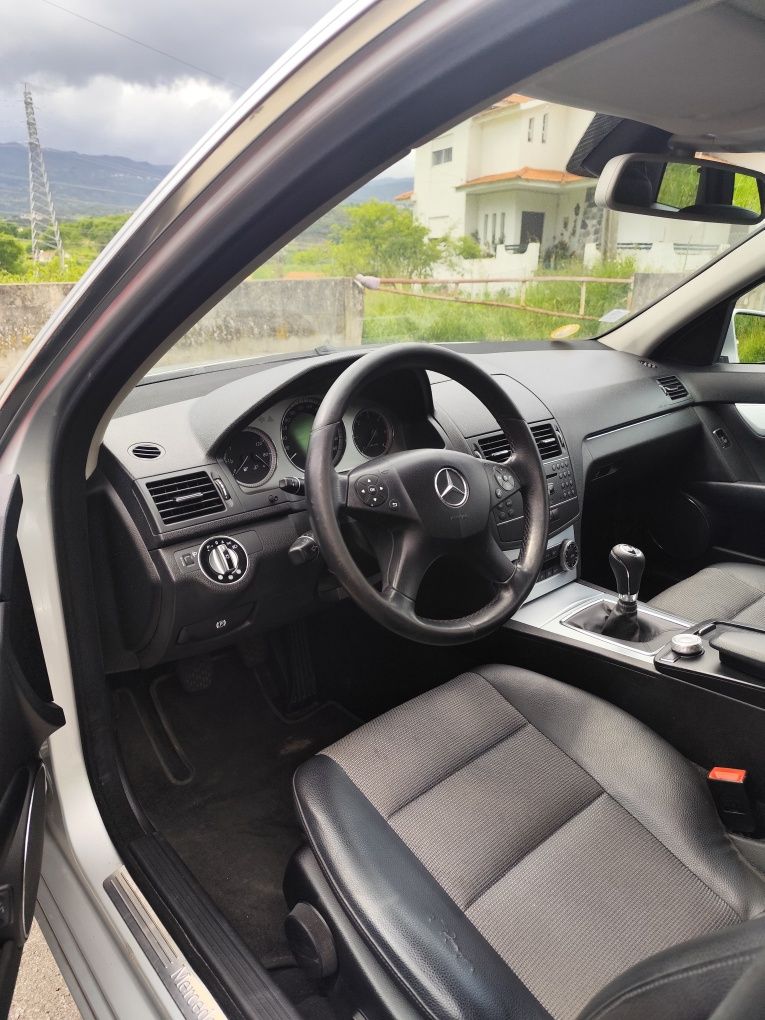 Mercedes benz c200