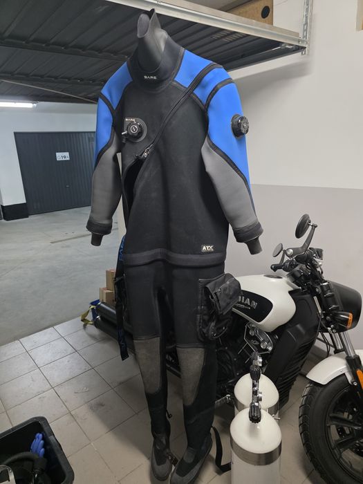 suchy skafander Bare Sentry Tech Dry w rozmiarze 2XL