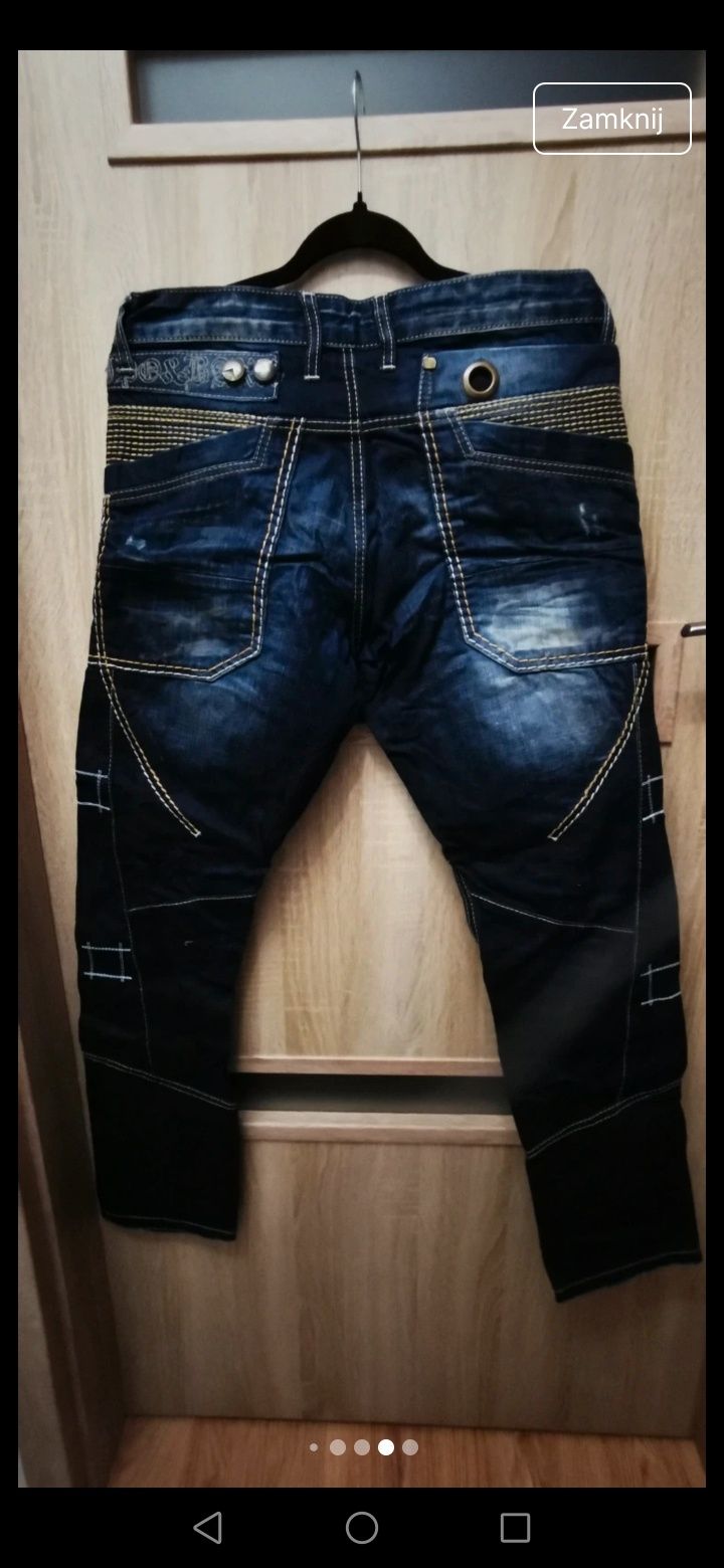 Nowe spodnie męskie Cipo&Baxx r. W30 L32