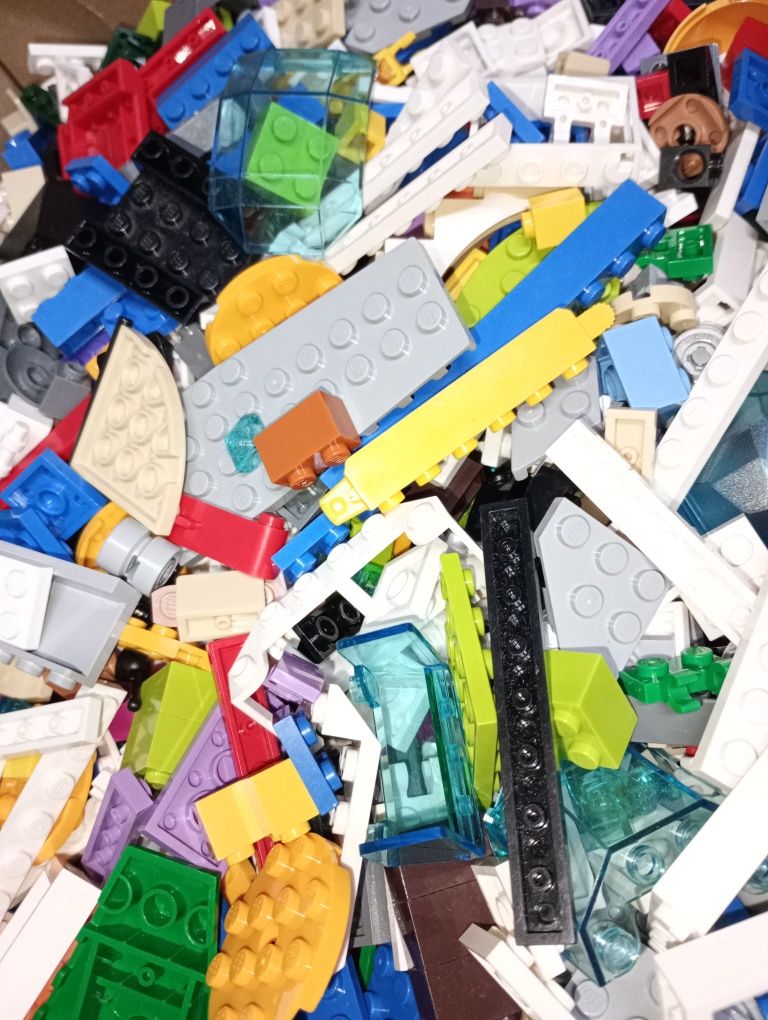 Wyprzedaż garażowa LEGO