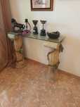 Consola / Mesa de apoio com tampo de vidro