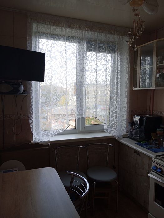 Продам двокімнатну квартиру