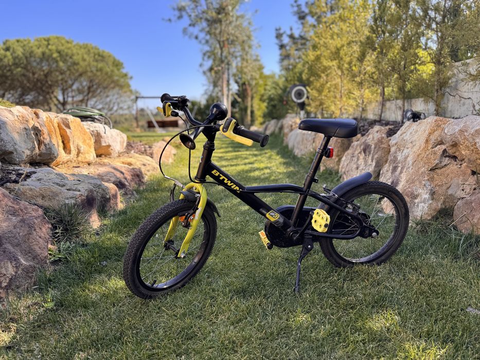Bicicleta BTWin 16” Dark Hero 500