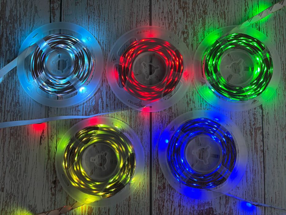 Світлодіодна стрічка RGB 5V Ціна за 5 метрів / светодиодная лента RGB