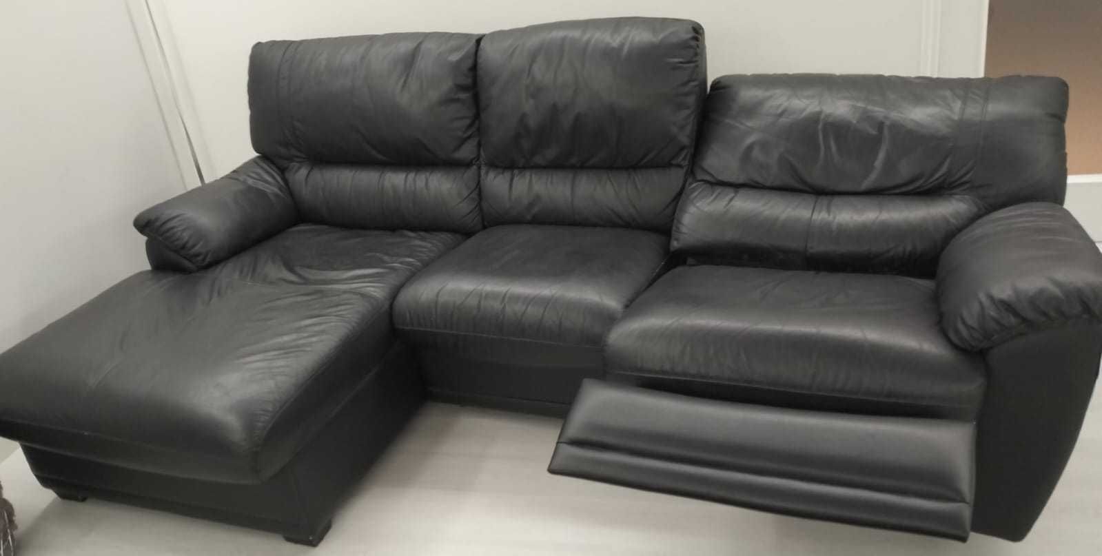 Sofá com chaise long