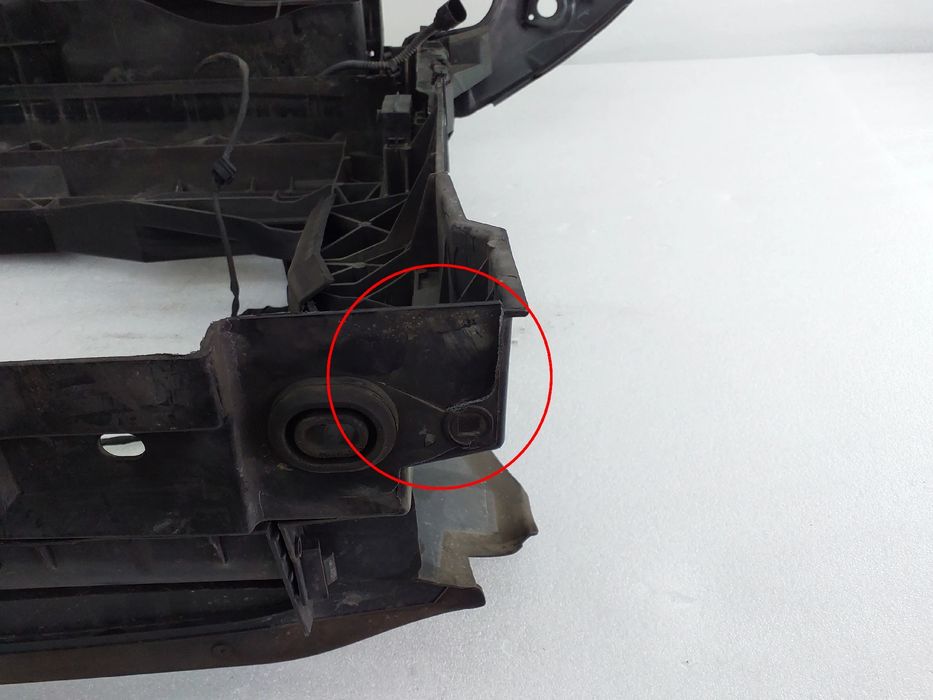 Frente em fibra ou chapa SEAT Leon (5F1)