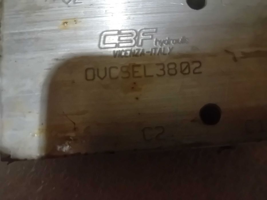 Válvula hidráulica  CBF  ref. OVCSEL 3802. Nova