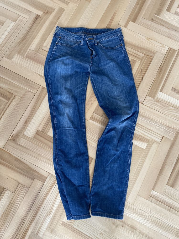 Damskie spodnie jeansy Wrangler LIA W28L32