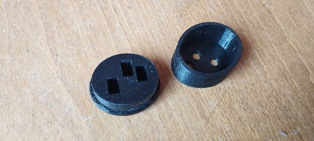 Заготовка під штекер Bocsh для зарядного електровелосипеда