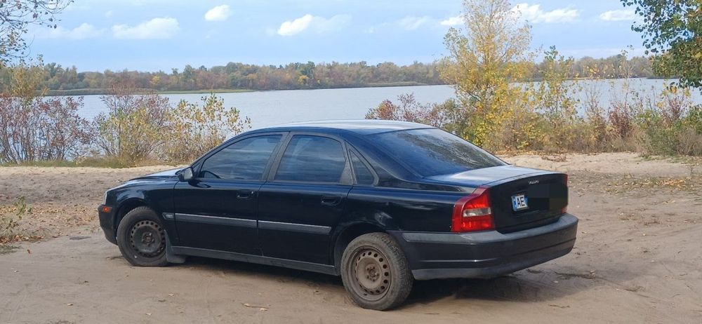 Продам машину volvo s80 2001