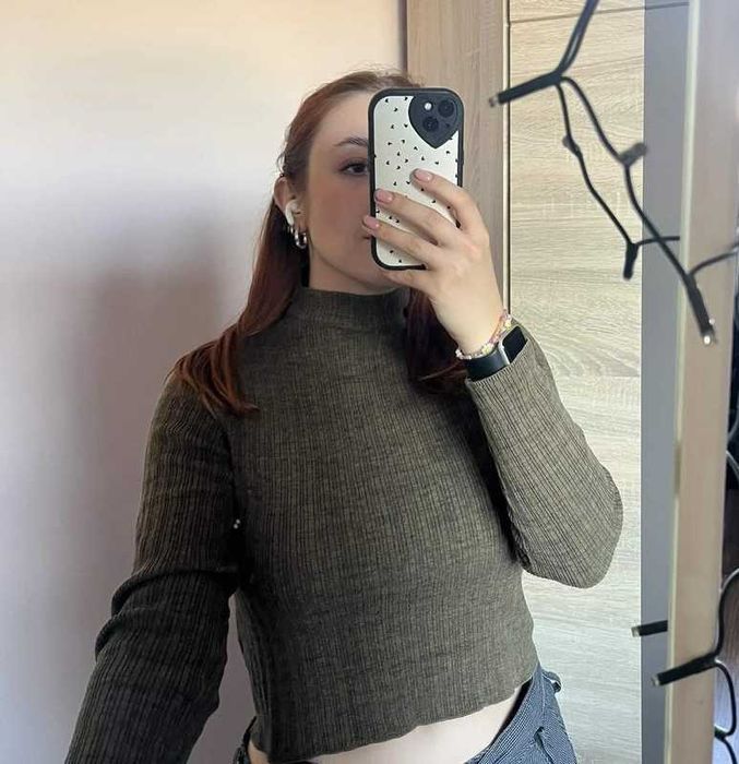 Półgolf z długim rękawem w kolorze khaki