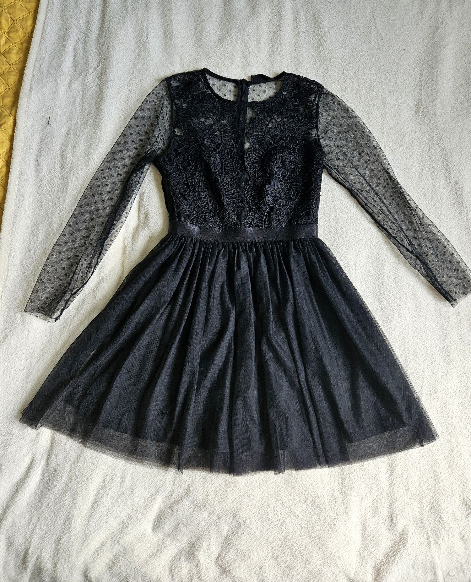 Czarna sukienka Lily McBee s/m