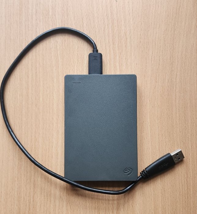 Зовнішній жорсткий диск 1 TB Seagate