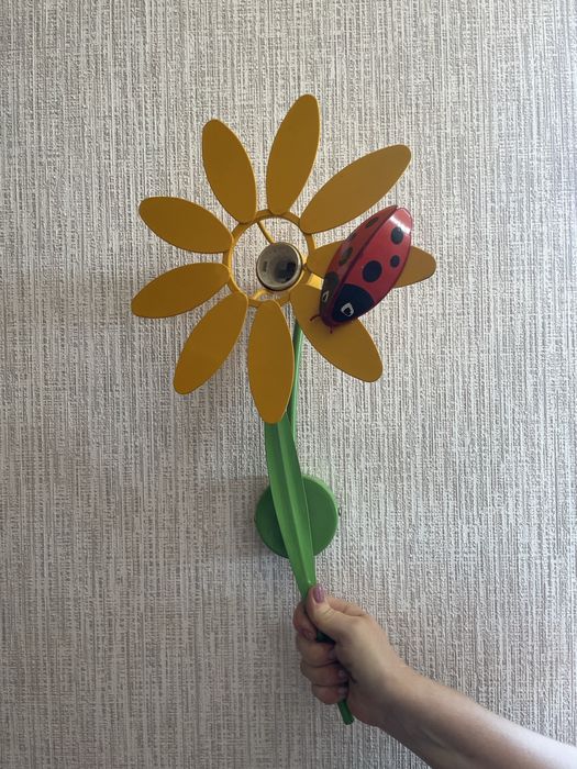 Лампа (бра, світильник)