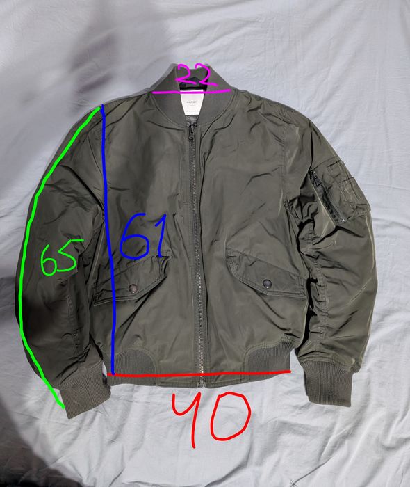 Чоловічий дутий бомбер MA-1