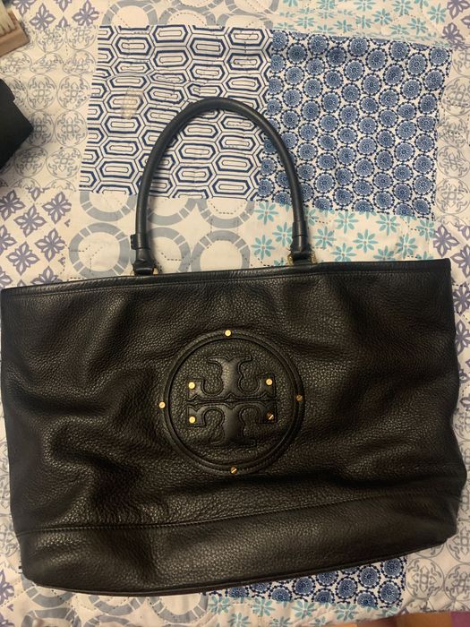 Сумка Tory Burch.