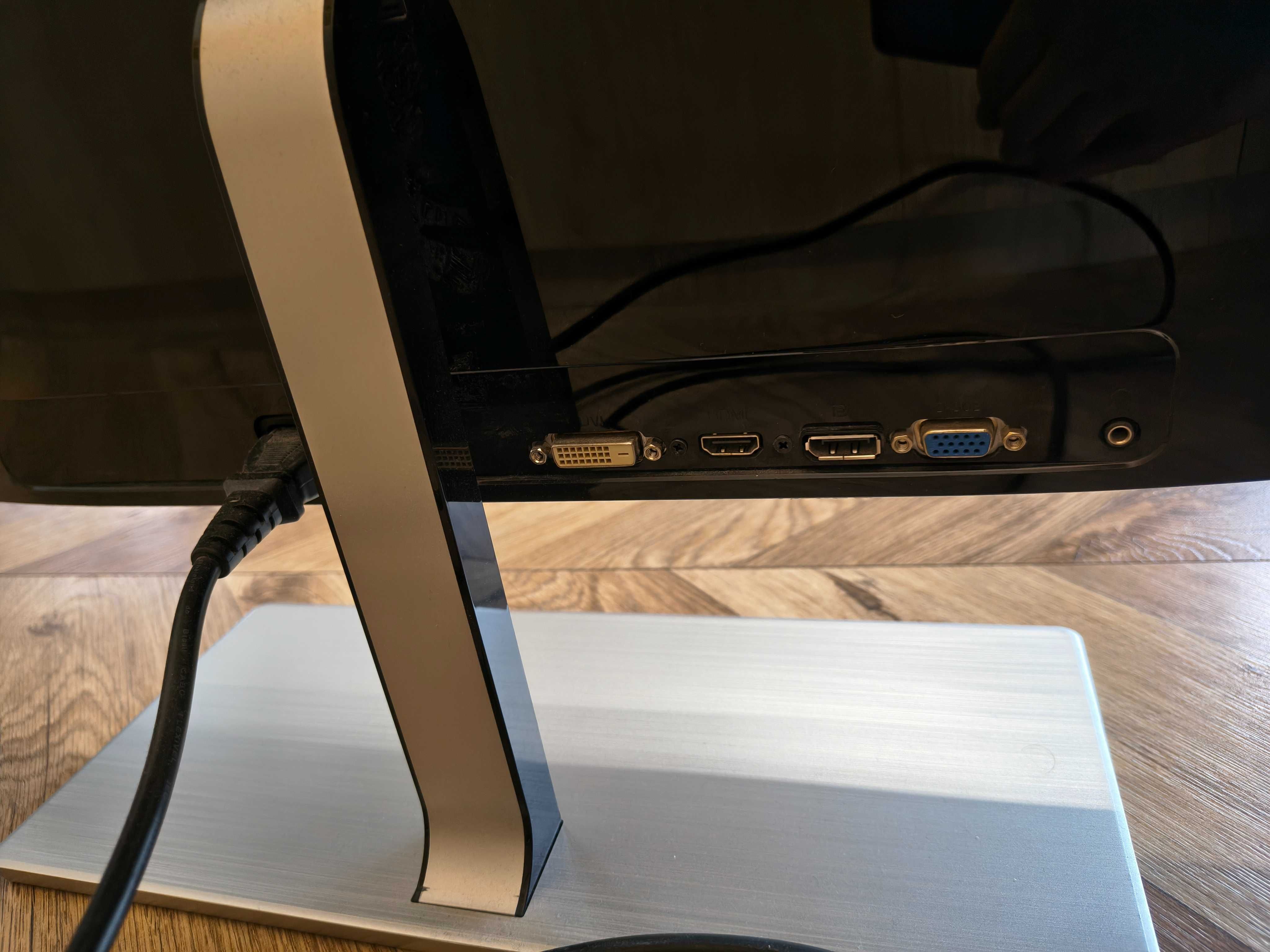 Monitor AOC 32 cale Q3279VWD8 2560x1440 QHD