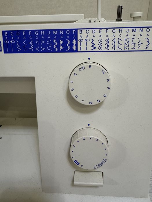 Швейна машинка Pfaff Hobby 1142