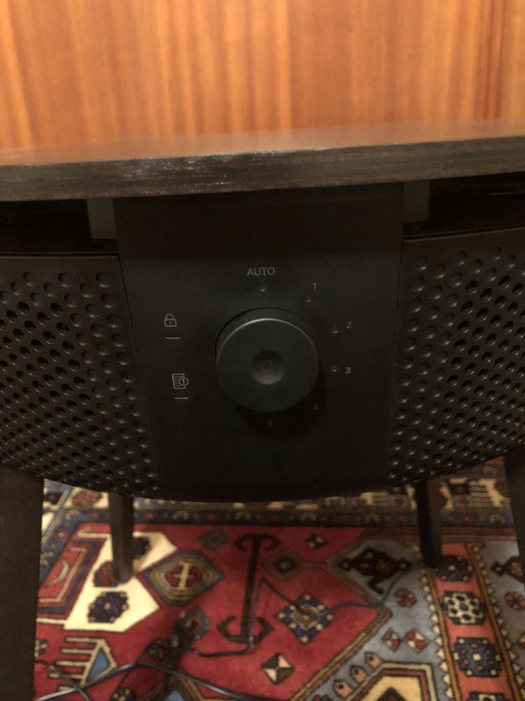 Mesa de apoio com porificador Ikea