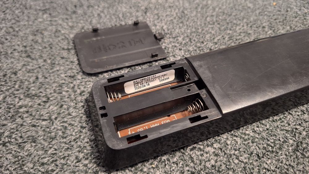 Pilot PHILIPS TV 398GR10 BEPHN 0016CR Netflix Rakuten TV