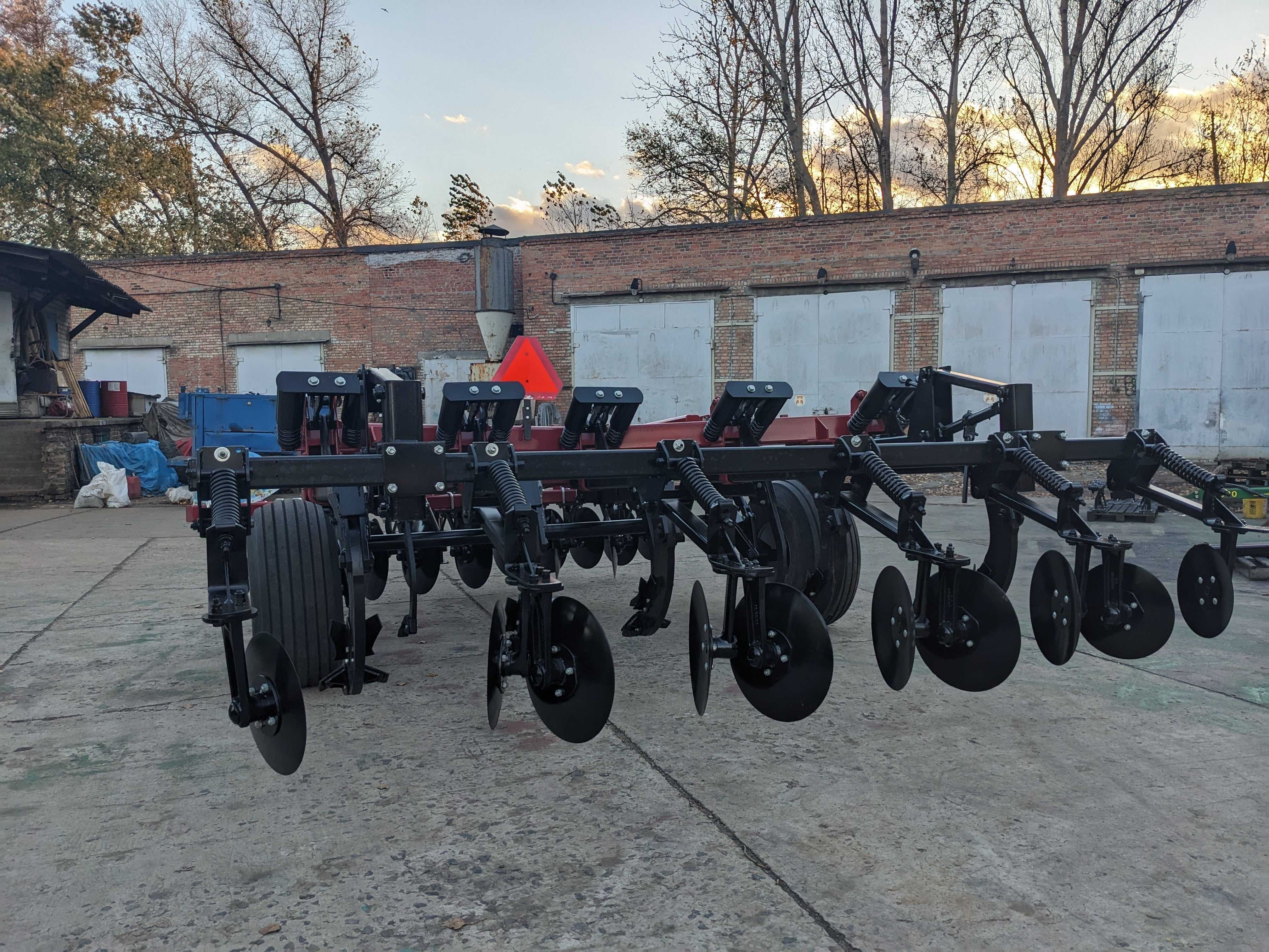 Глубокорыхлитель Case IH Ecolo Tiger 530 C Кейс эколотайгер