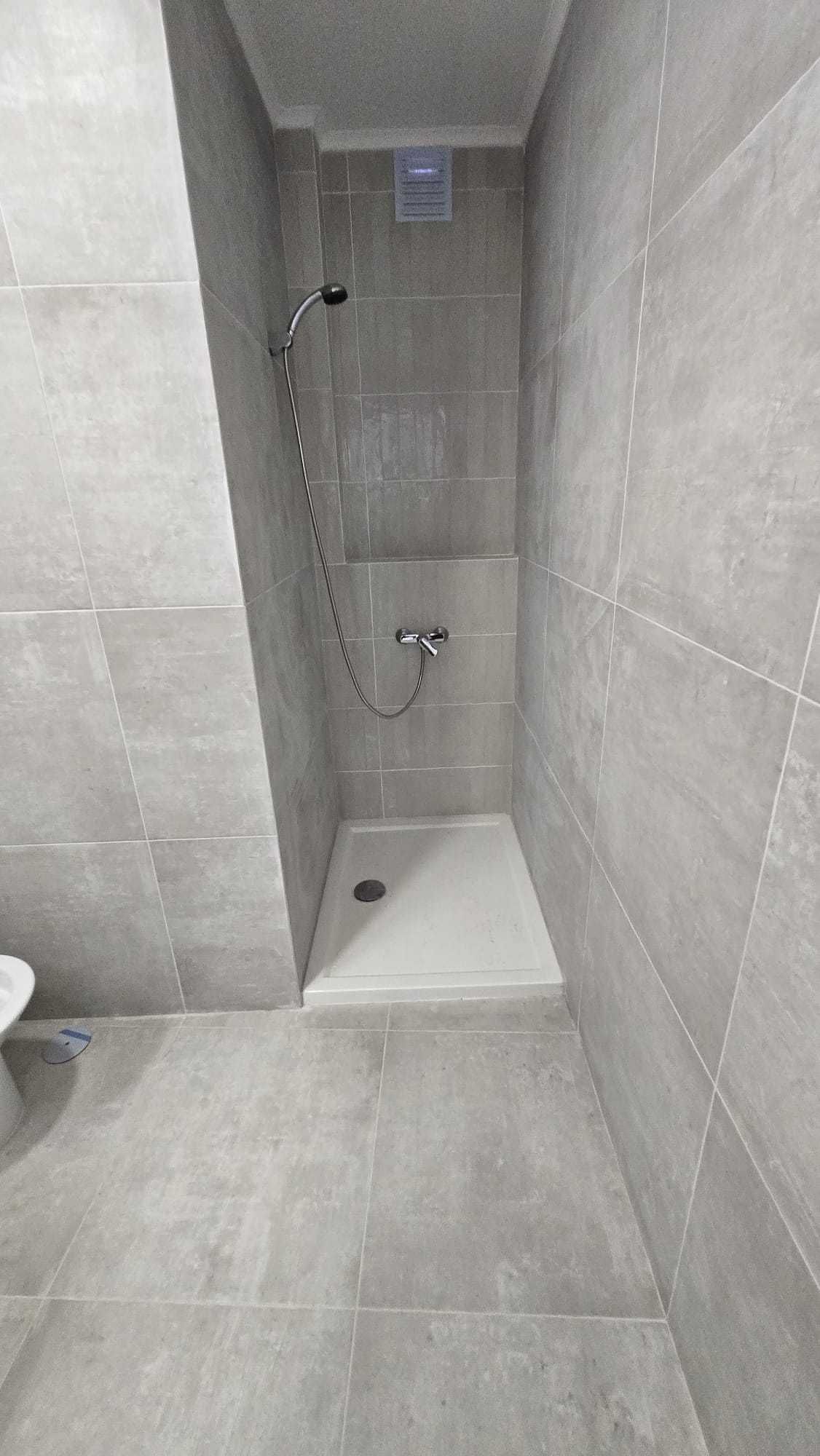 2 Apartamentos T2 em centro de Azambuja para arrendamento