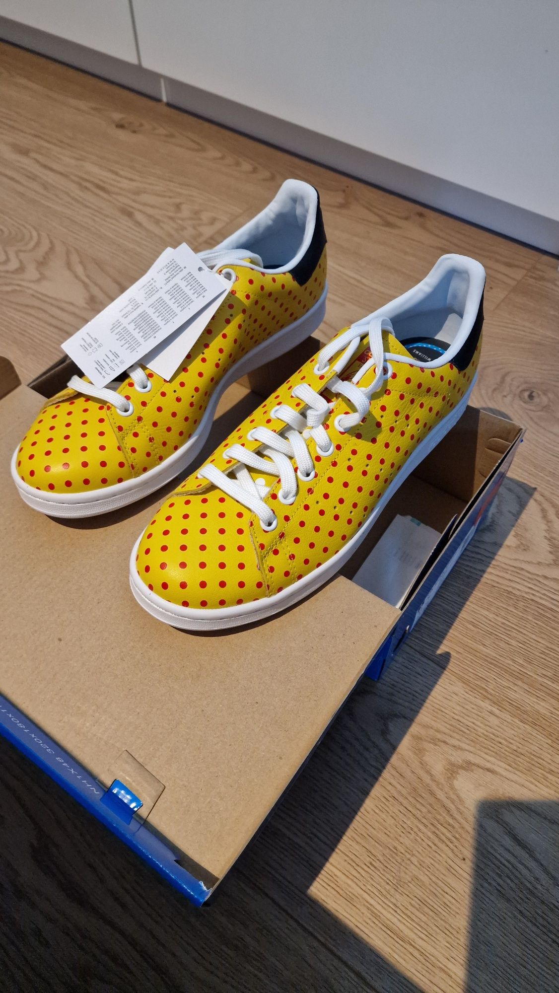 Adidas Stan Smith Pharell Williams 44 nowe żółte czerwone