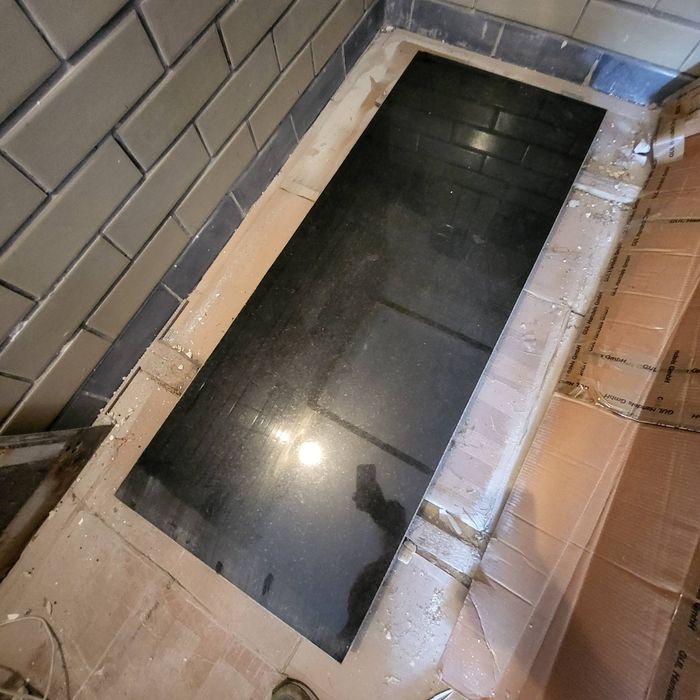 Плита гранітна чорного кольору