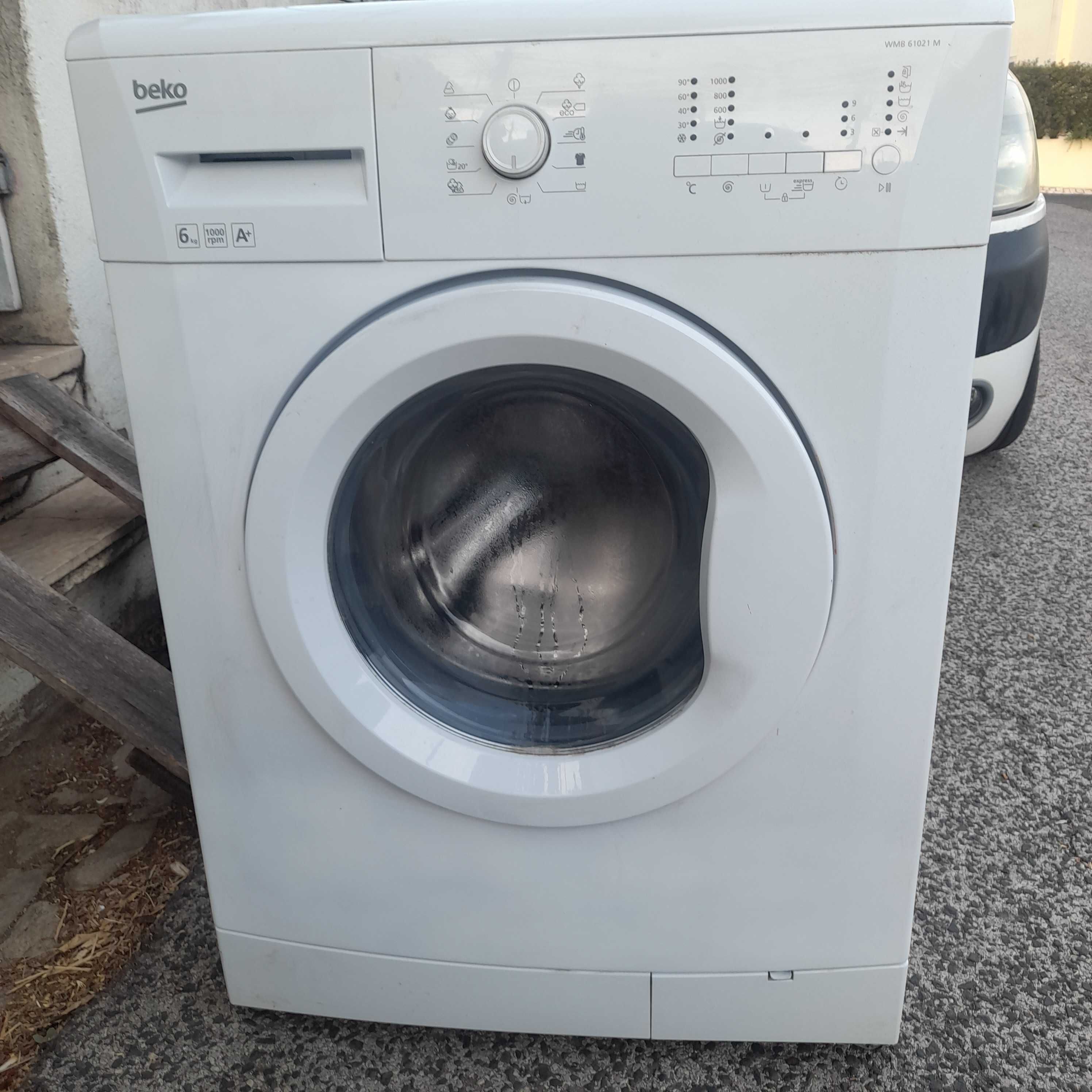 maquina de roupa  6 quilos 1000 rpm