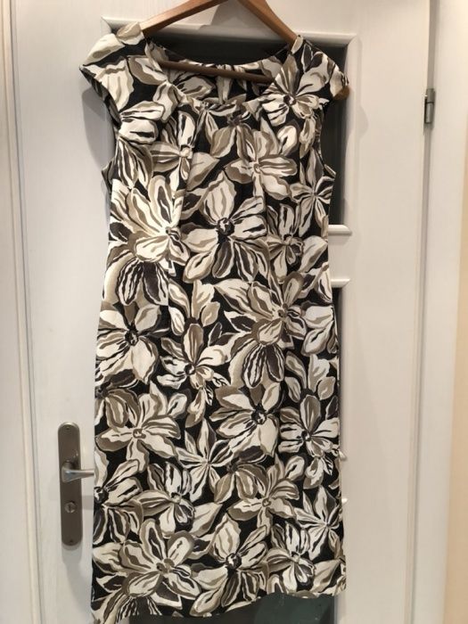 Sukienka Kaskada elegancka roz.42 L/XL