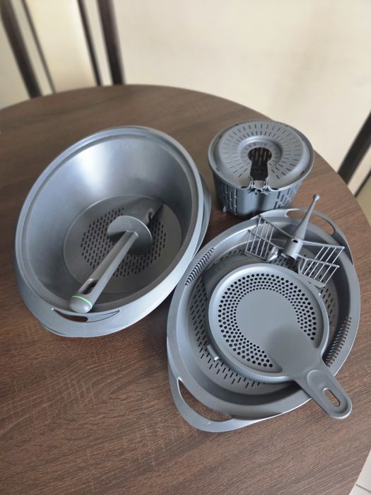 Thermomix TM6 + dodatkowe akcesoria , jeszcze na Gwarancji producenta