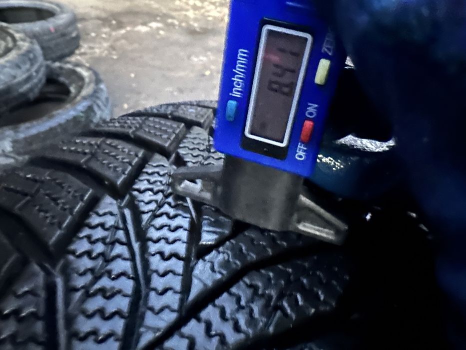 Nexen шини зима 235/50 R18 , резина ідеальна