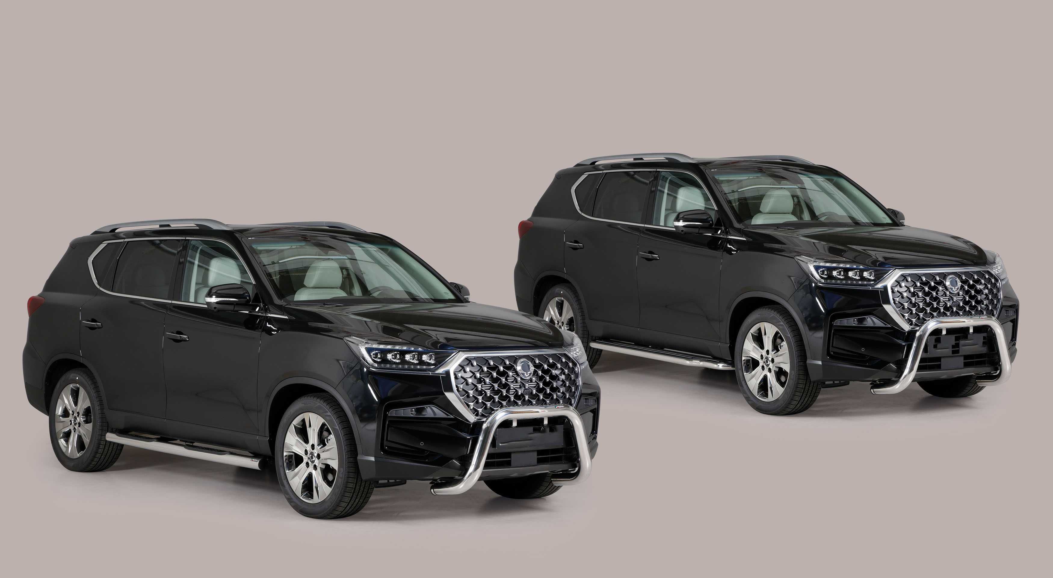 SSANGYONG REXTON 2023 Orurowanie Boczne