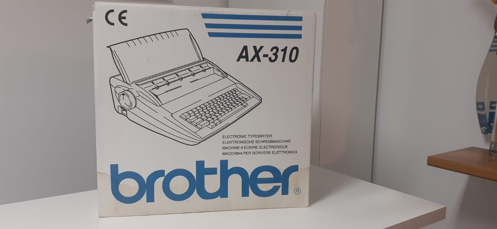 Máquina de escrever electrónica brother ax 310