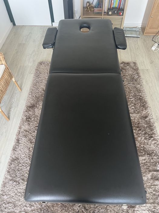Marquesa de massagem preta