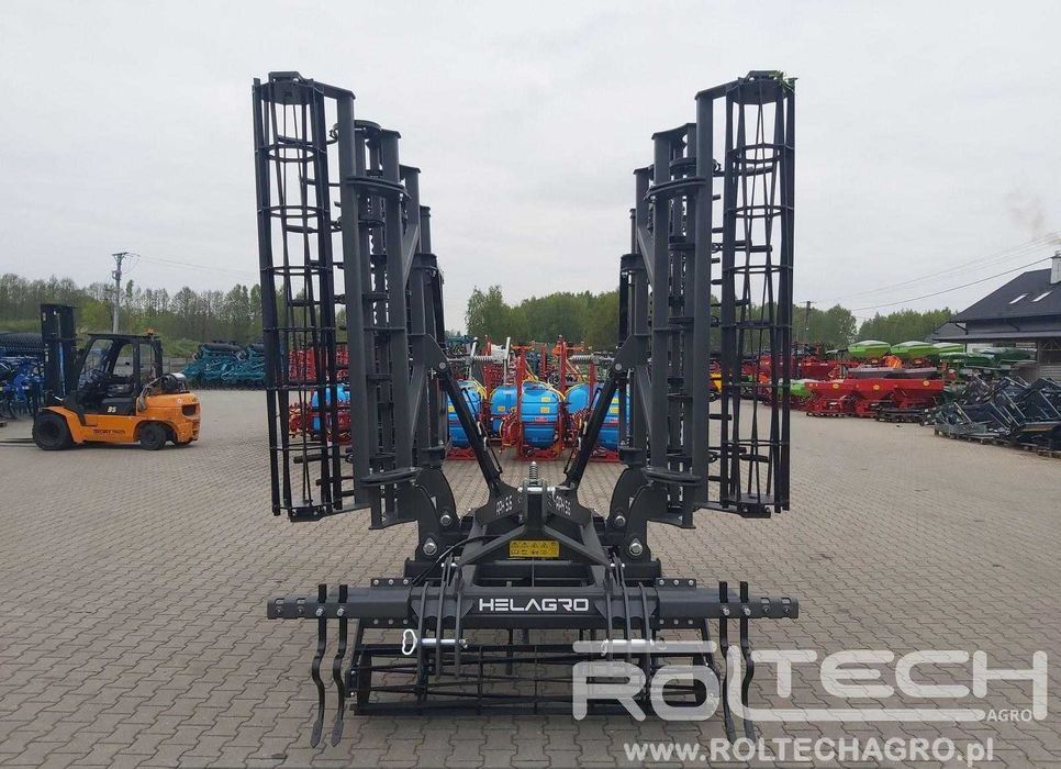 Agregat Uprawowy Pazurkowy Składany HELAGRO 3,6m 4,2m - 5,6m AKPIL