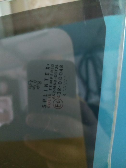 Стекло боковое, Пежо, Фольц, Ауди,Мэрс.