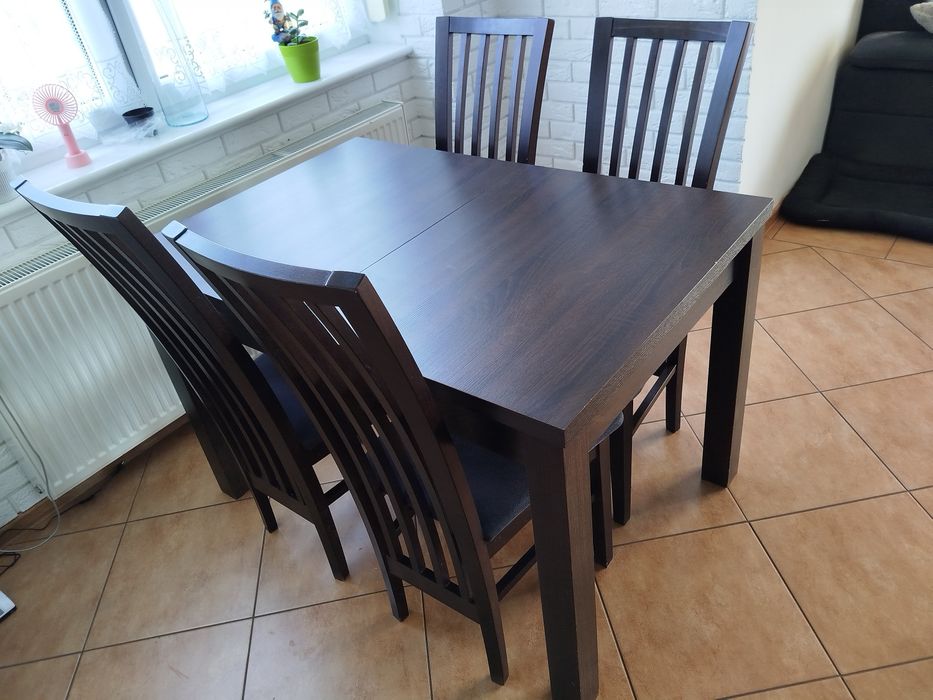 Stół i 6 krzeseł