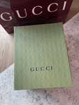 Duże tekturowe pudło Gucci plus papierowa torba