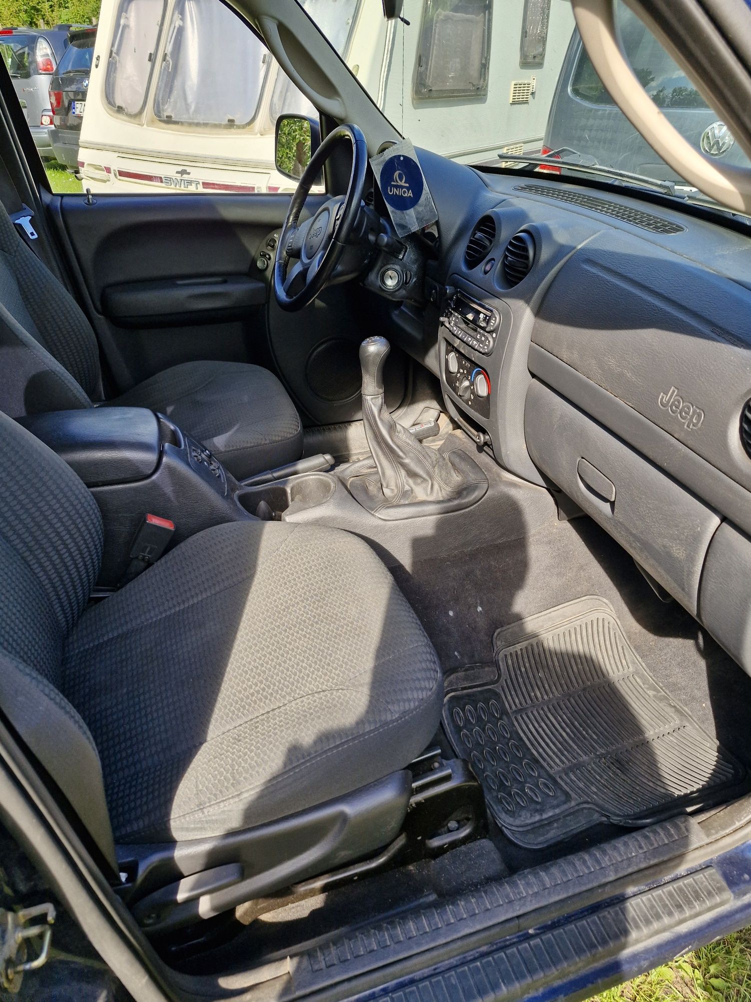 Jeep Cherokee Liberty KJ2.4 benz + gaz