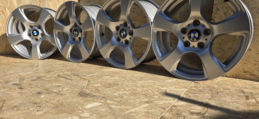 4x Felgi BMW 5x120 8Jx17 ET34