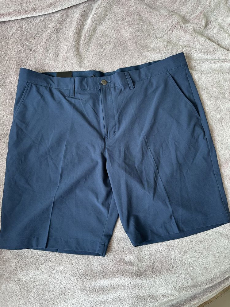Чоловічі шорти adidas 38ʼʼ L XL