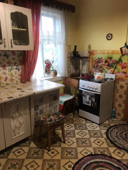 Здається затишний будиночок в Карпатах