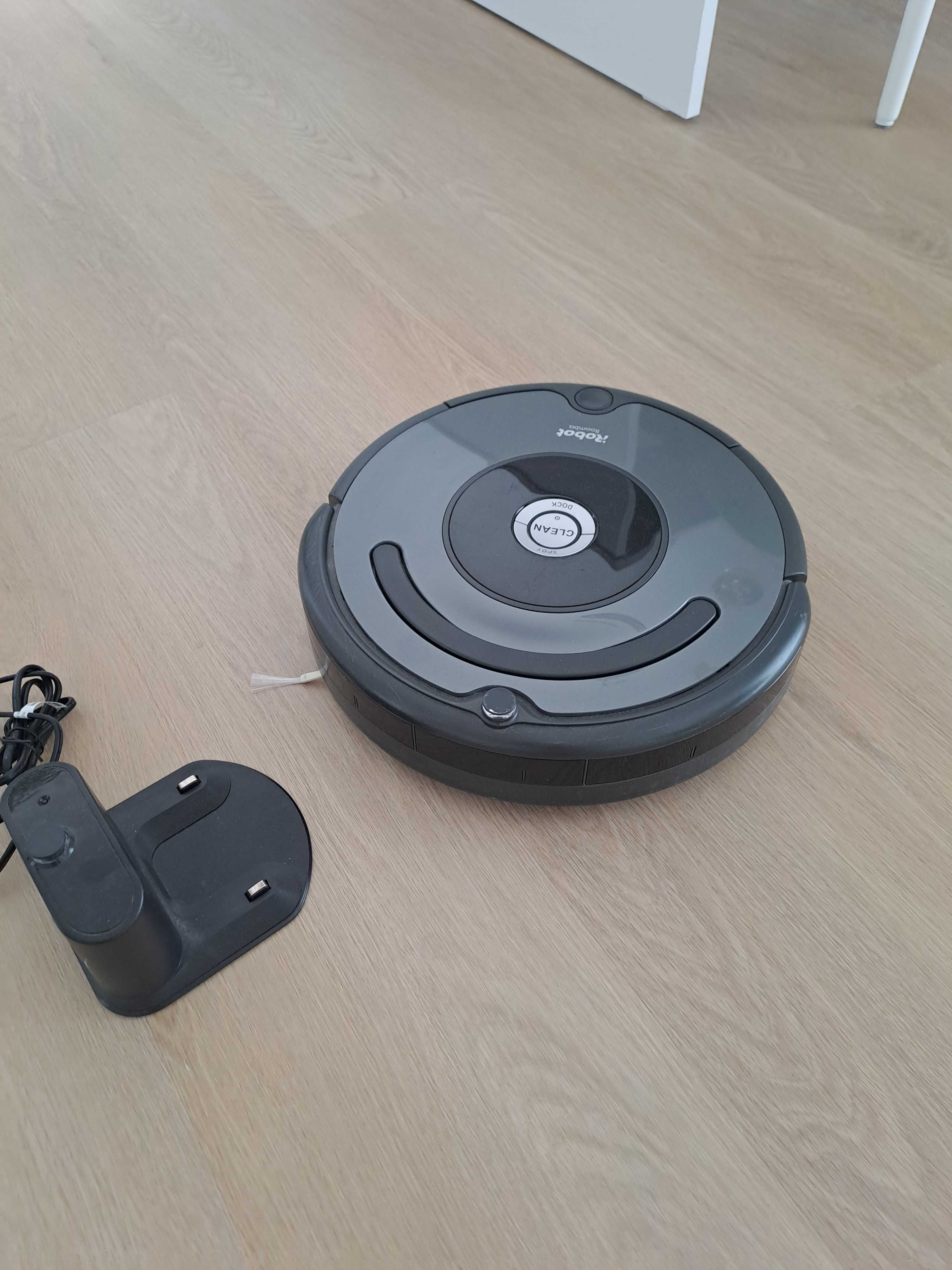 Robot aspirador roomba 676