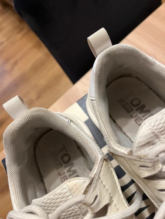 Biale sneakersy Tommy Jeans Hilfiger 37