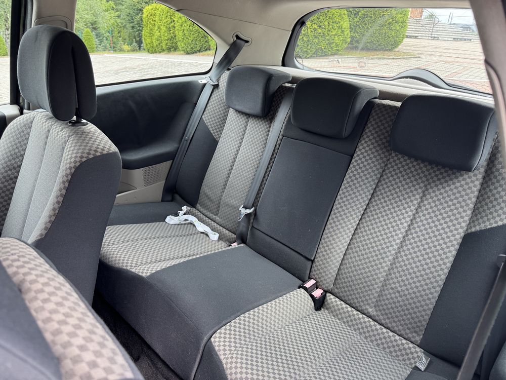 Renault Megane II 1.4 16v