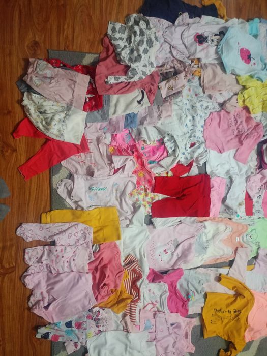 Ubranka dla dziewczynki roz. 56-62