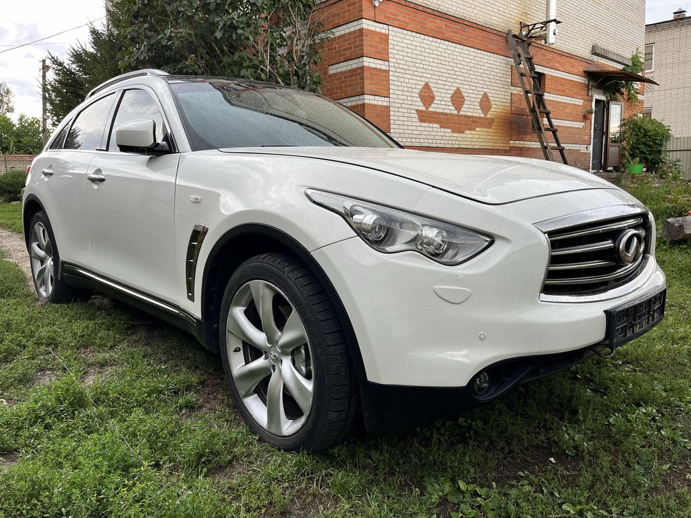 Infiniti fx37 2011 s51