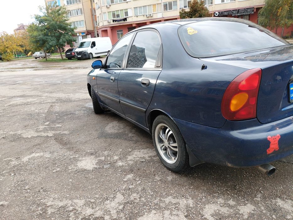 Део Ланос SE 2006